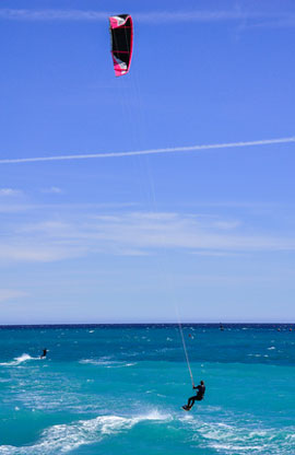 Kitesurfer an der Côte d’Azur